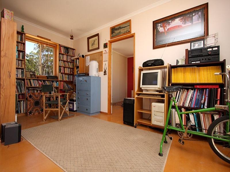 193 Woodlands Road, Cockatoo Valley SA 5351