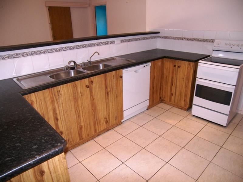 13 Clark Road, Evanston Gardens SA 5116