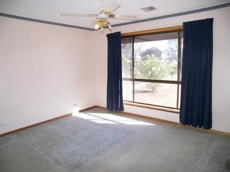 13 Clark Road, Evanston Gardens SA 5116