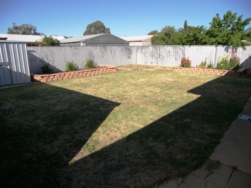 13 Clark Road, Evanston Gardens SA 5116