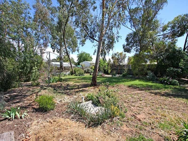 26 Main Street, Owen SA 5460