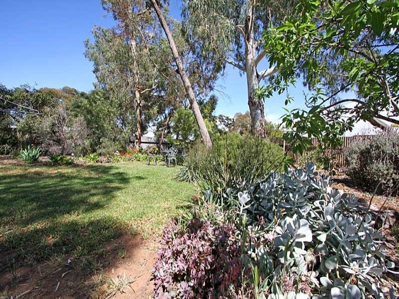 26 Main Street, Owen SA 5460