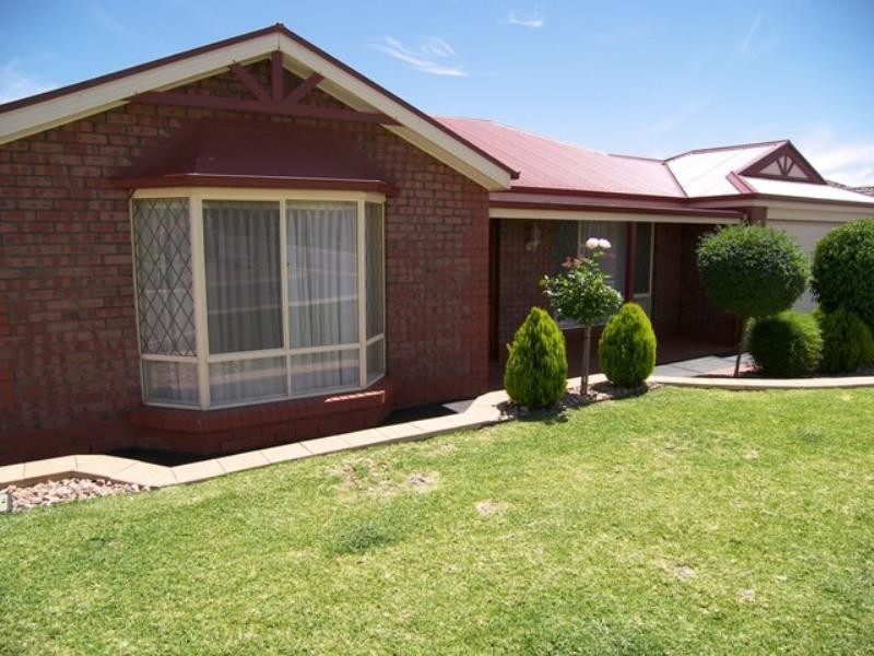 16 Witt Way, Evanston Park SA 5116