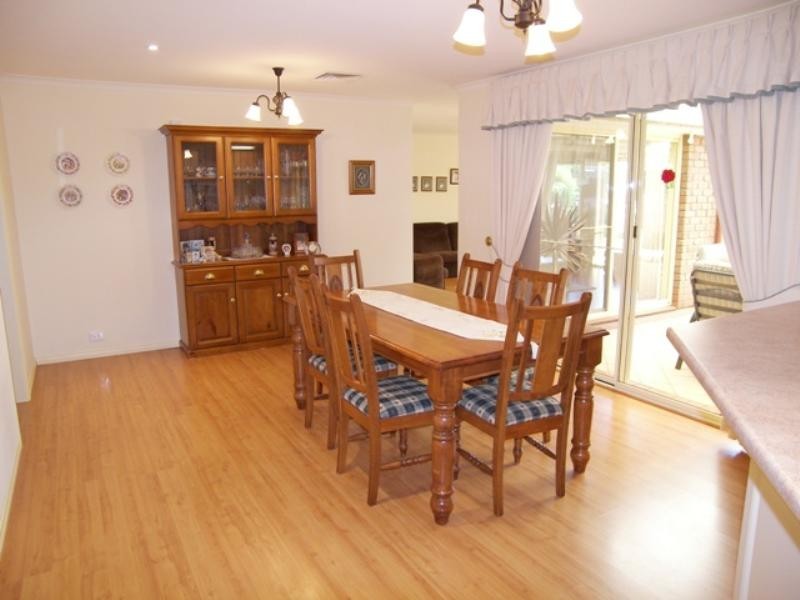 16 Witt Way, Evanston Park SA 5116