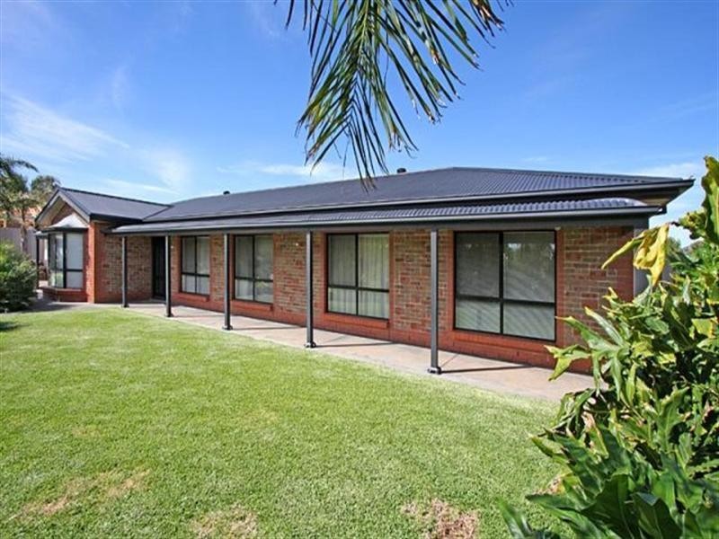 12 Purcell Grove, Evanston Park SA 5116