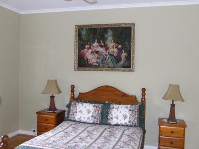 6 Swinden Street, Riverton SA 5412