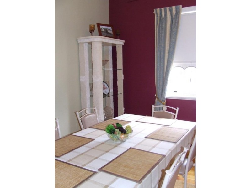 6 Swinden Street, Riverton SA 5412