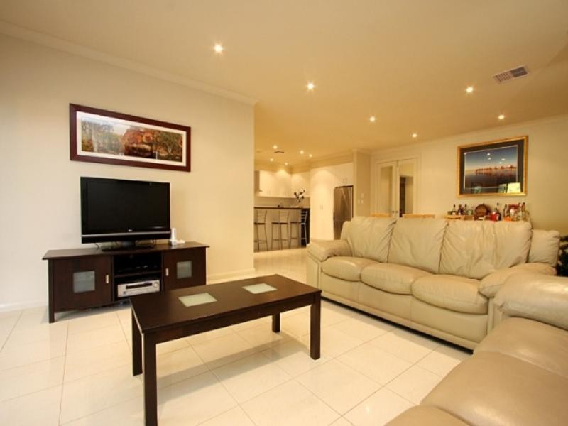 23 Mitchell Drive, Evanston Park SA 5116