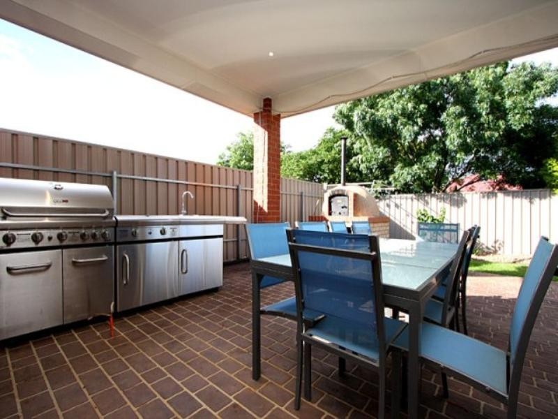 23 Mitchell Drive, Evanston Park SA 5116