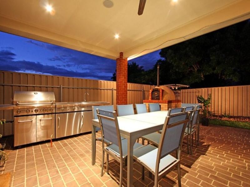 23 Mitchell Drive, Evanston Park SA 5116