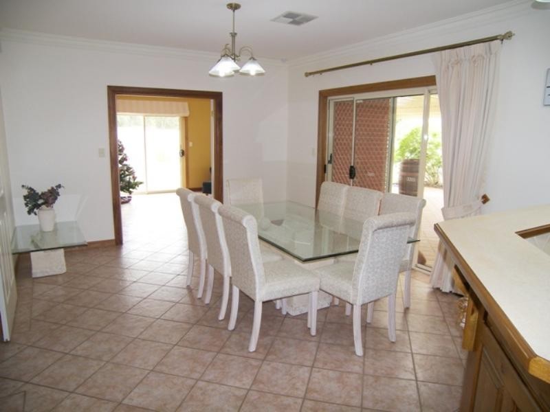 9 Bond Street, Willaston SA 5118