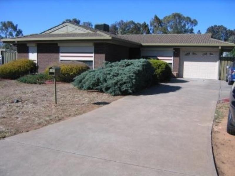 9 Briony Way, Paralowie SA 5108