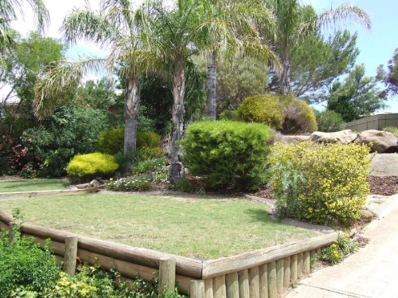 2 Sweeney Court, Gawler East SA 5118