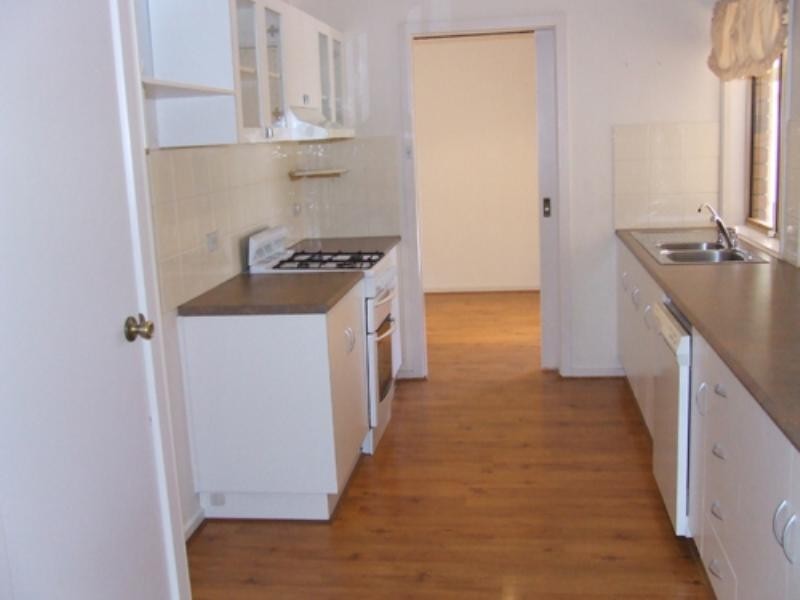 2 Sweeney Court, Gawler East SA 5118