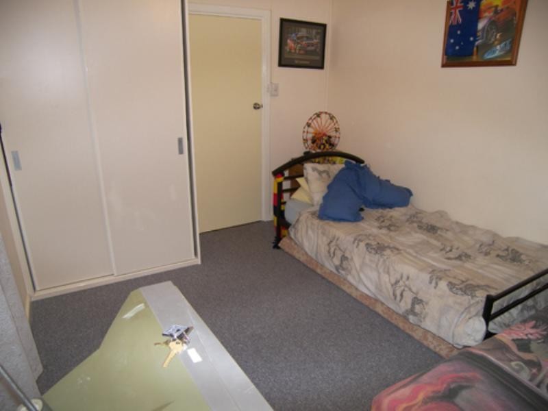 31 Winterbourne Road, Elizabeth Vale SA 5112