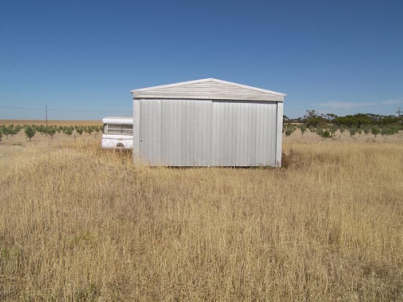469 Government Road, Owen SA 5460