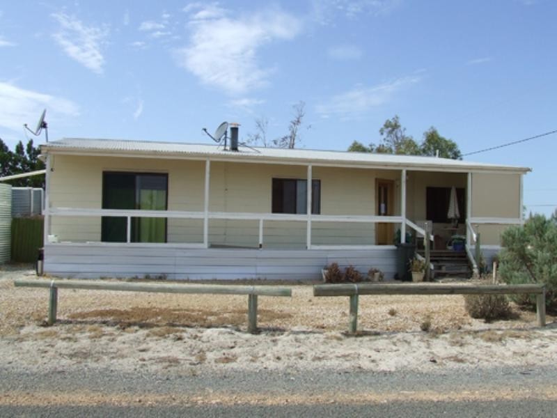 6 Godwit Court, Thompson Beach SA 5501