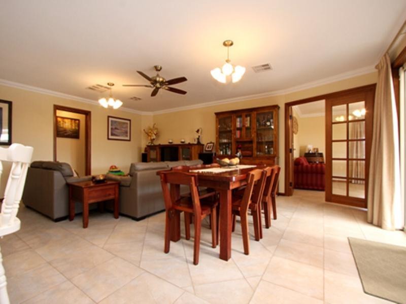 17 Brolga Way, Hewett SA 5118