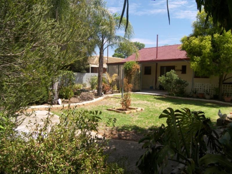 12 Marena Drive, Brahma Lodge SA 5109