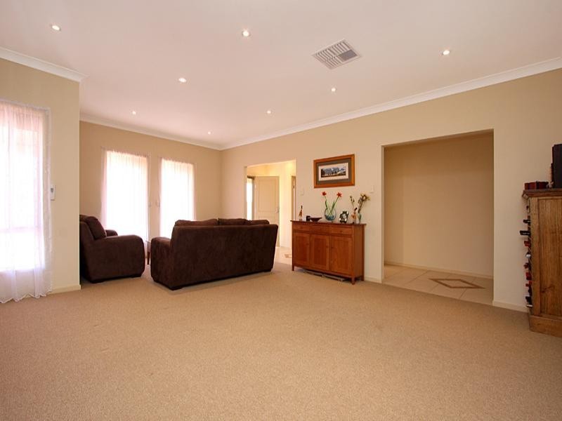 15 Varacalli Way, Angle Vale SA 5117