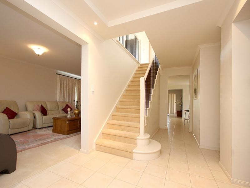 10 Burke Parade, Hewett SA 5118