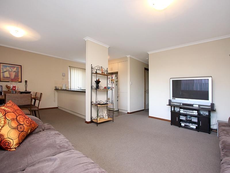15 Birkett Street, Evanston SA 5116
