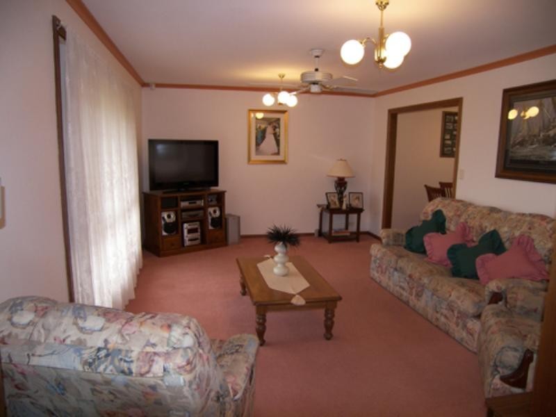 17 Rau Avenue, Evanston SA 5116