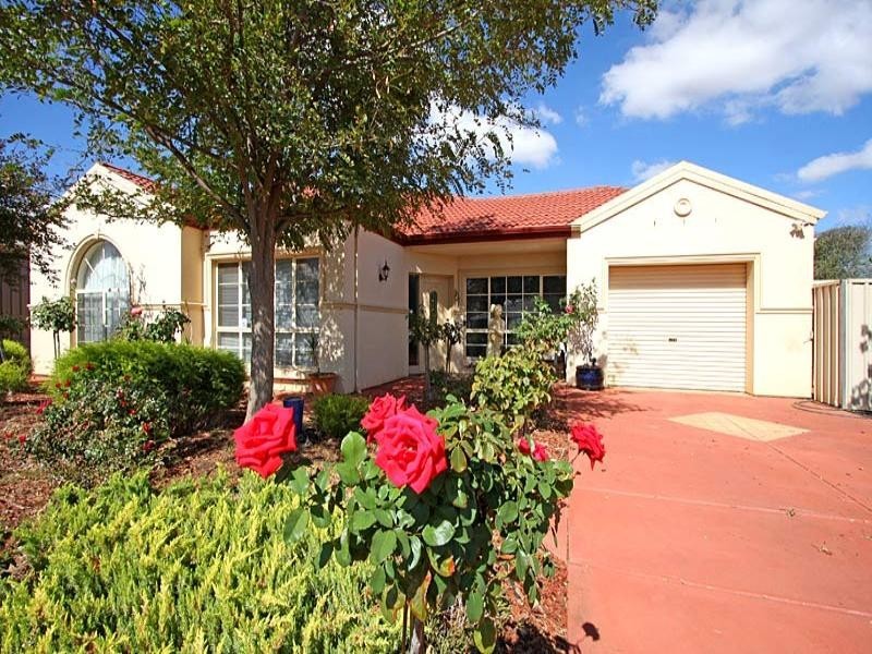 28 Gleeson Grove, Evanston Park SA 5116