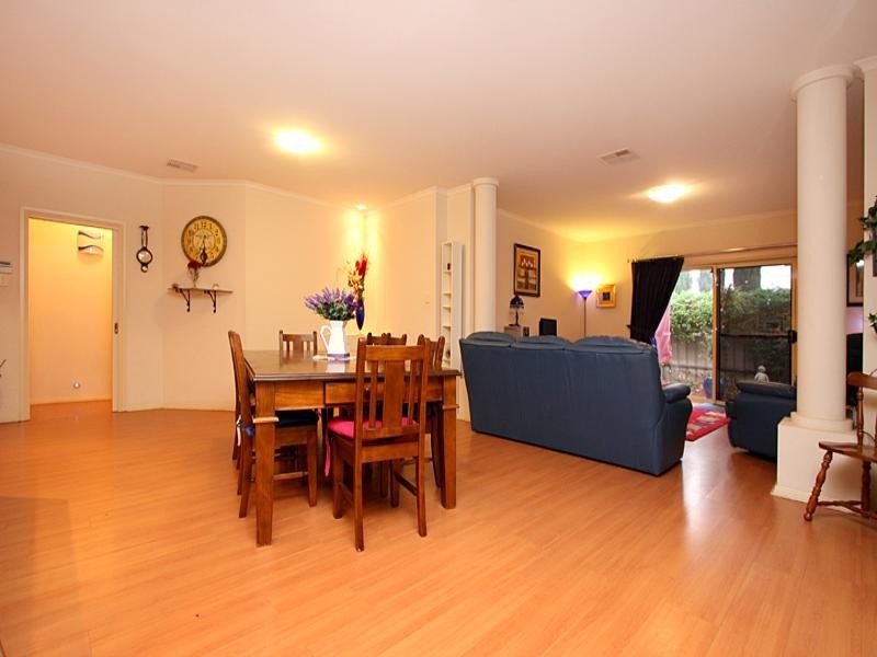 28 Gleeson Grove, Evanston Park SA 5116