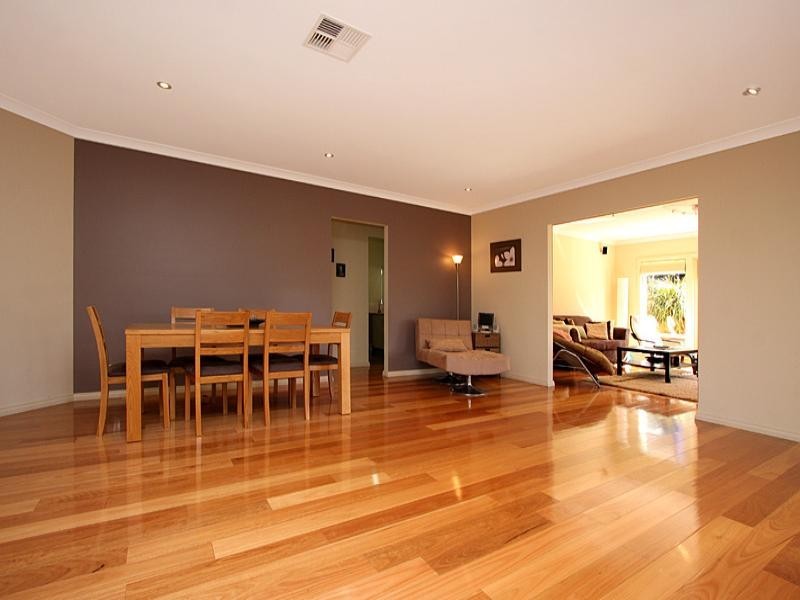 27 Falcon Drive, Hewett SA 5118