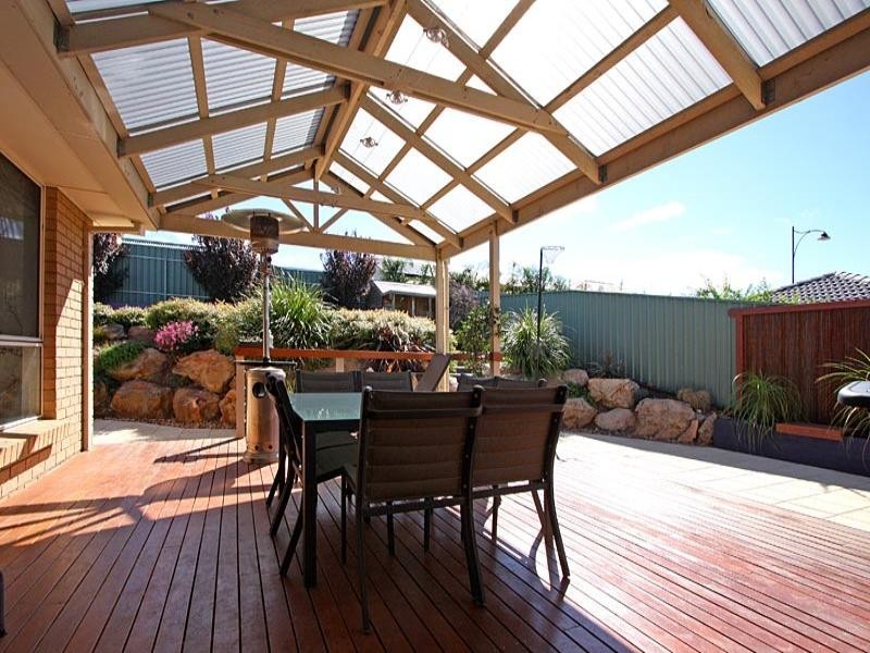 27 Falcon Drive, Hewett SA 5118