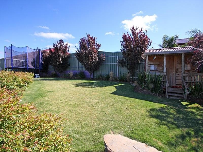 27 Falcon Drive, Hewett SA 5118