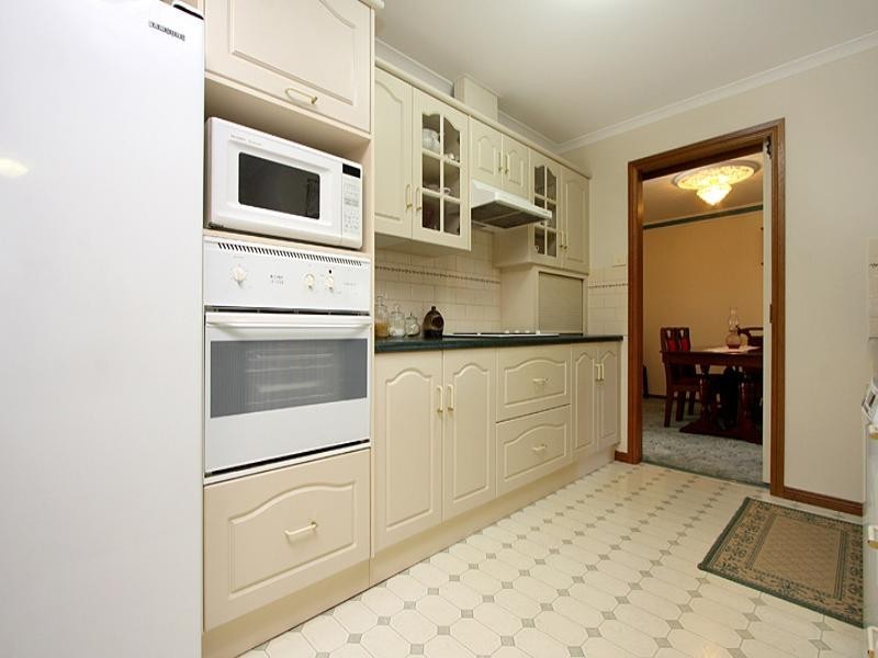 74 Weaver Road, Buchfelde SA 5118