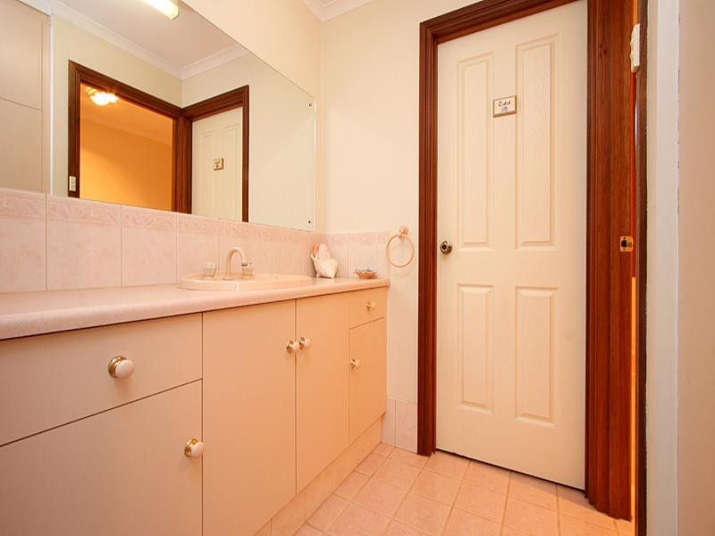 74 Weaver Road, Buchfelde SA 5118