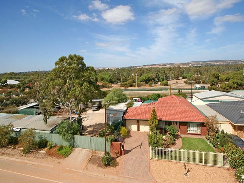 74 Weaver Road, Buchfelde SA 5118