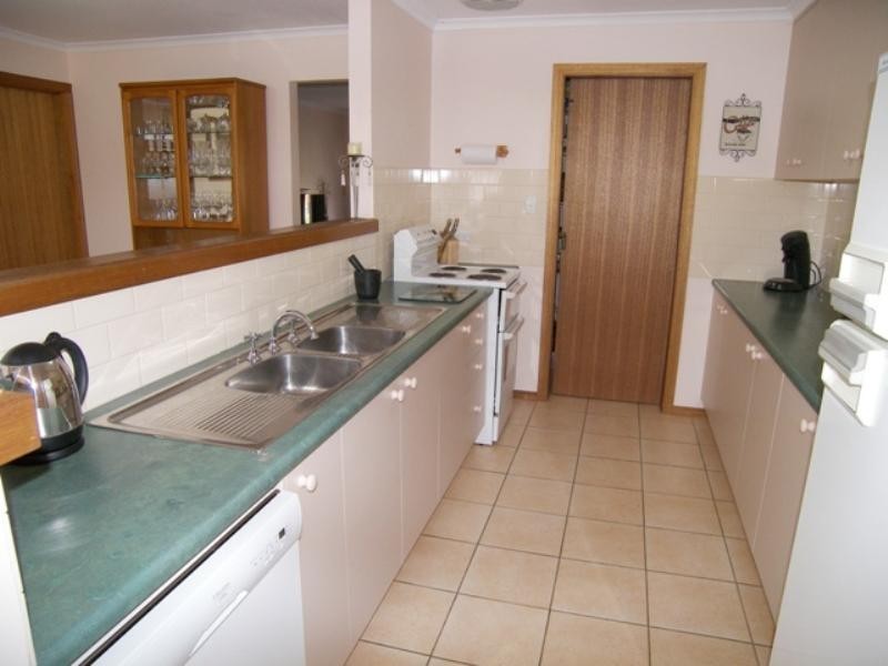 5 Whinnen Street, Evanston Park SA 5116