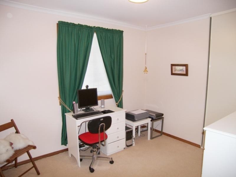 5 Whinnen Street, Evanston Park SA 5116