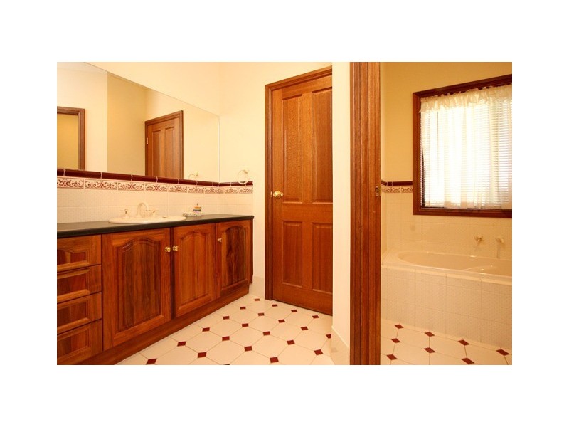 1 Discovery Court, Hewett SA 5118