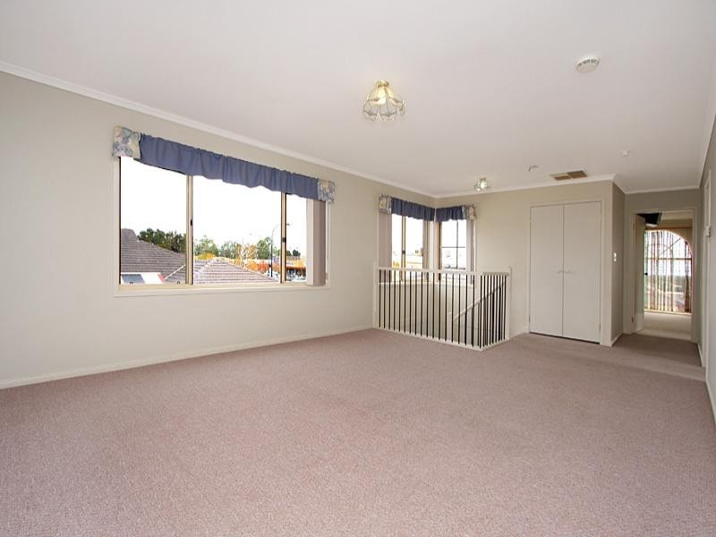 39 Trinity Drive, Evanston Park SA 5116