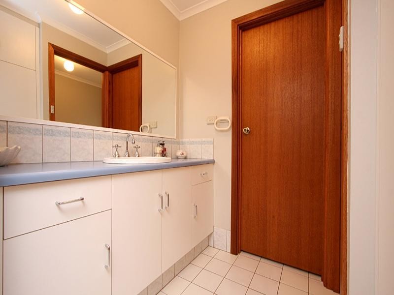 10 Orietta Court, Angle Vale SA 5117