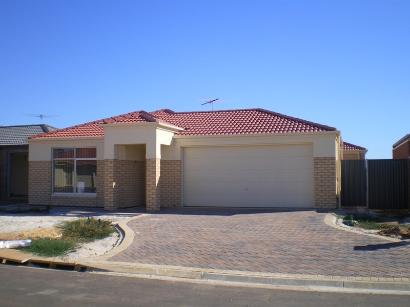 11 Callabonna Avenue, Andrews Farm SA 5114