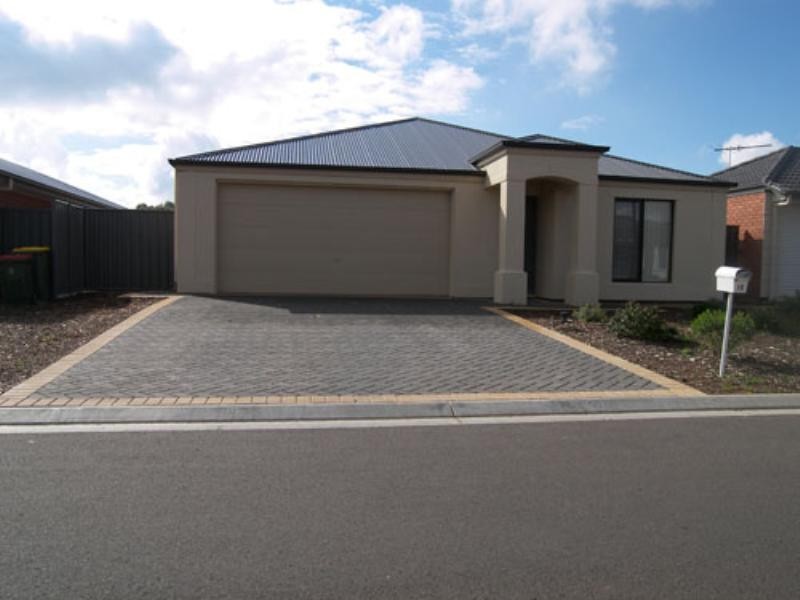 10 Callabonna Avenue, Andrews Farm SA 5114