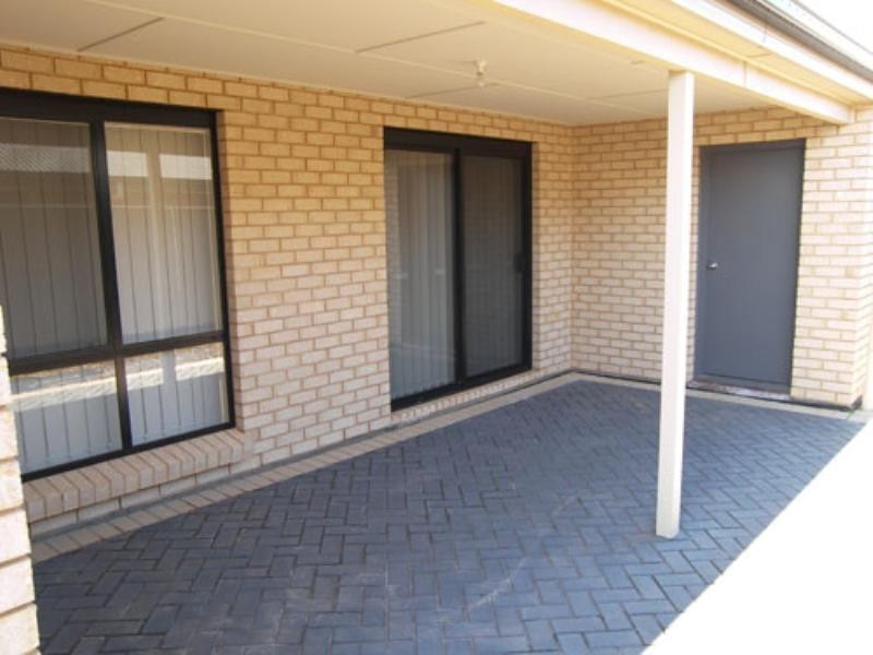 10 Callabonna Avenue, Andrews Farm SA 5114