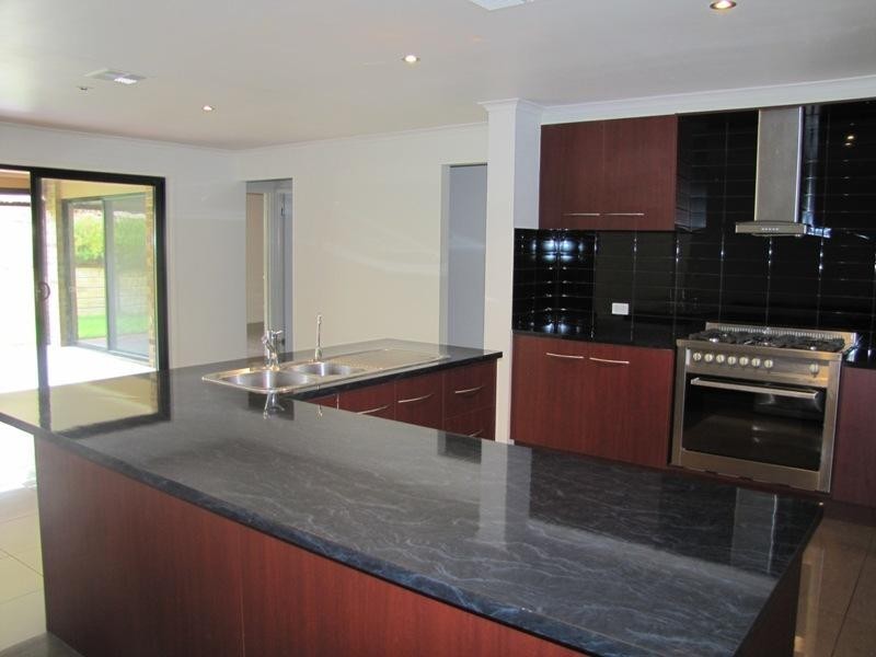 16 Shrike Place, Hewett SA 5118