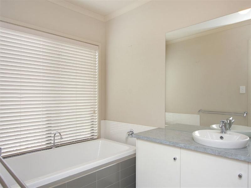 16 Shrike Place, Hewett SA 5118