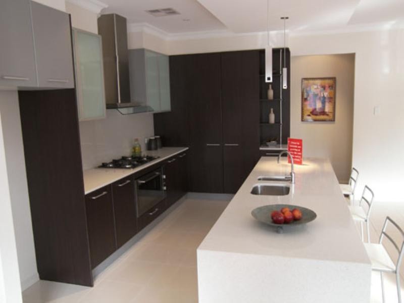 3 Lakeside Drive, Andrews Farm SA 5114