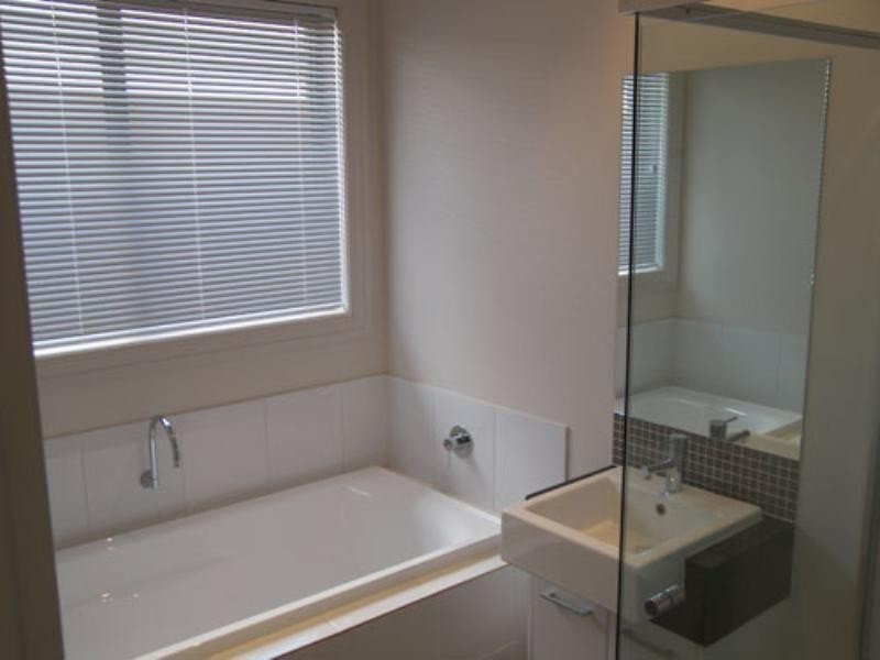 3 Lakeside Drive, Andrews Farm SA 5114
