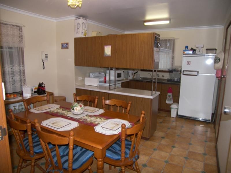 2 Bacton Street, Evanston SA 5116