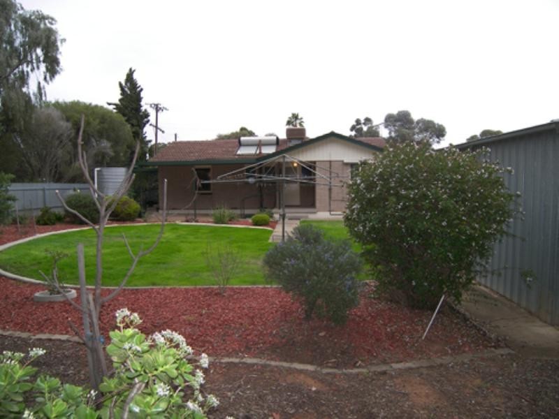 2 Bacton Street, Evanston SA 5116