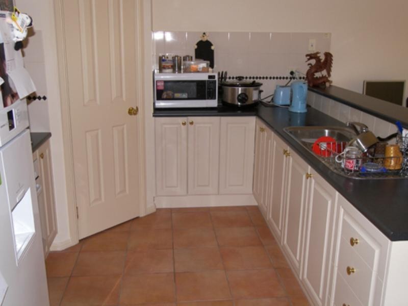 4 Strathaird Boulevard, Smithfield SA 5114